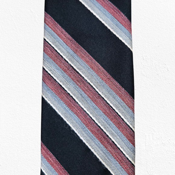 1960s Vintage Black Red Diagonal Striped USA Made Damon Neck Tie 3 x 57.5 - Picture 3 of 5